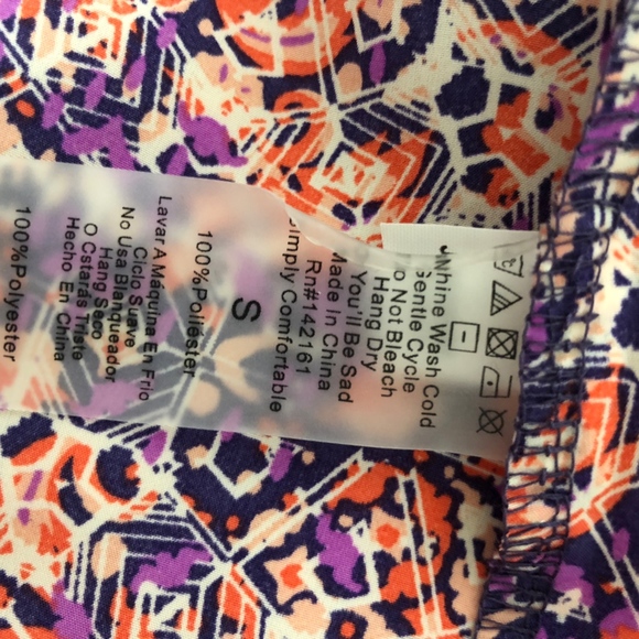 NWT LuLaRoe Joy Floral Vest - S - Picture 3 of 5